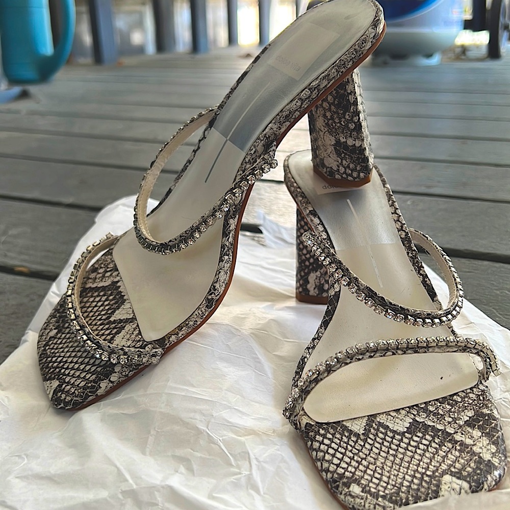 lizard print heel